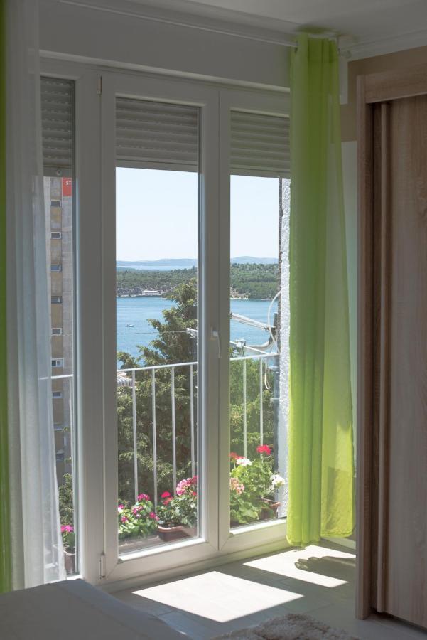 Apartment Danijela シベニク エクステリア 写真